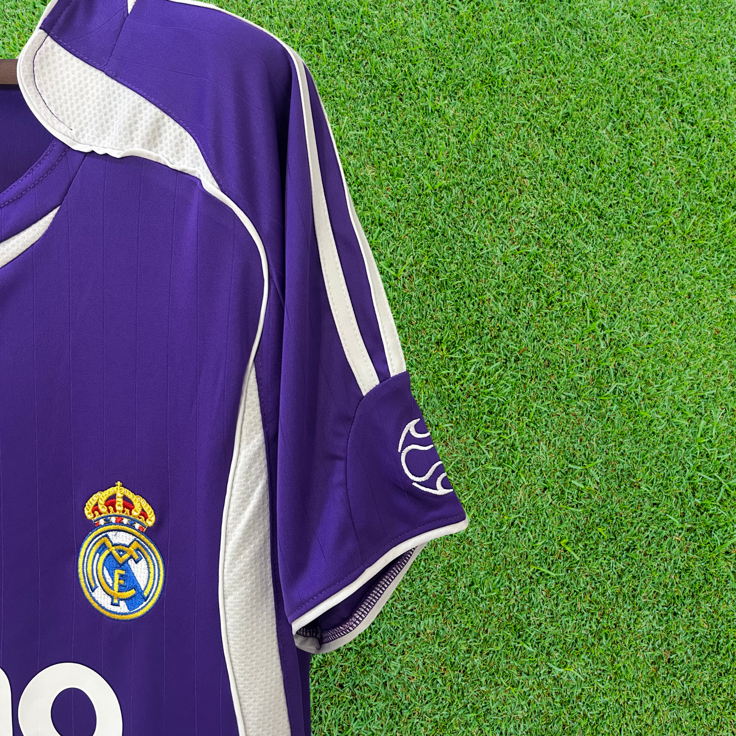Real Madrid Third Jersey 06/07 Retro
