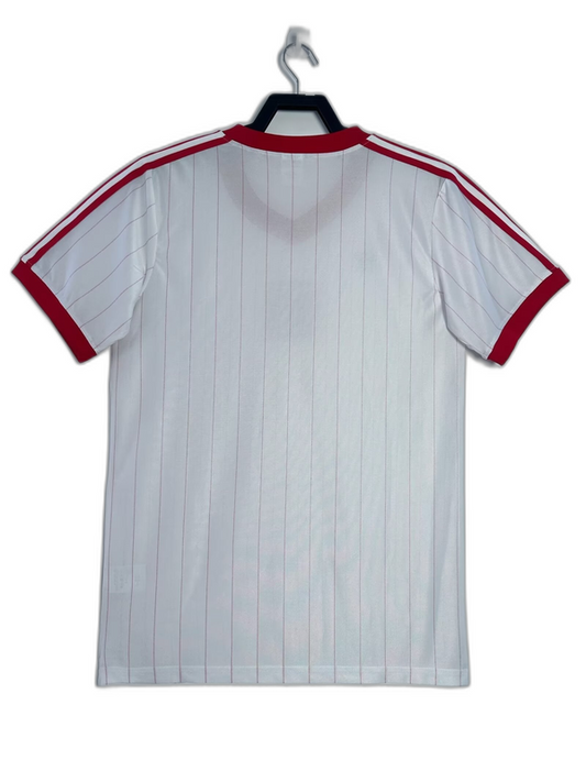 Camiseta local de Polonia 1982 - Versión retro