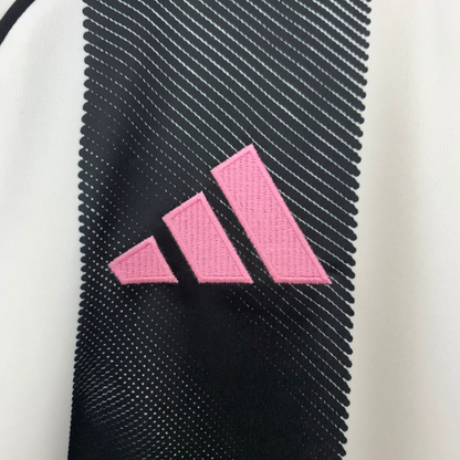 Camiseta local de la Juventus 25/26, versión para aficionados 