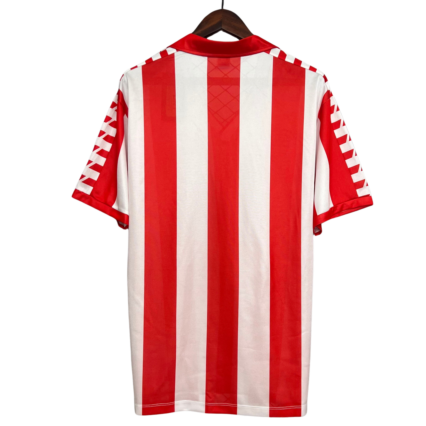 Camisa Atlético Madrid I 82/83 Retrô