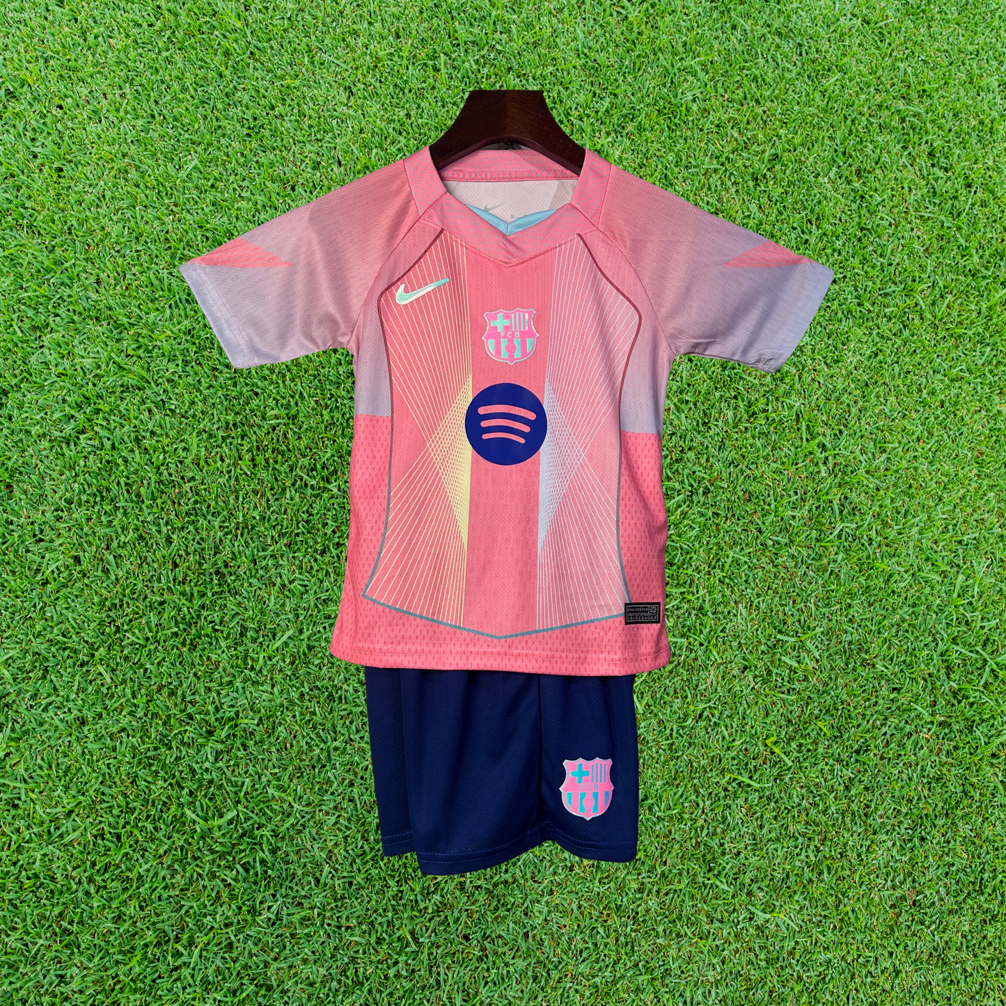 Kit Barcelona Rosa 25/26 Infantil