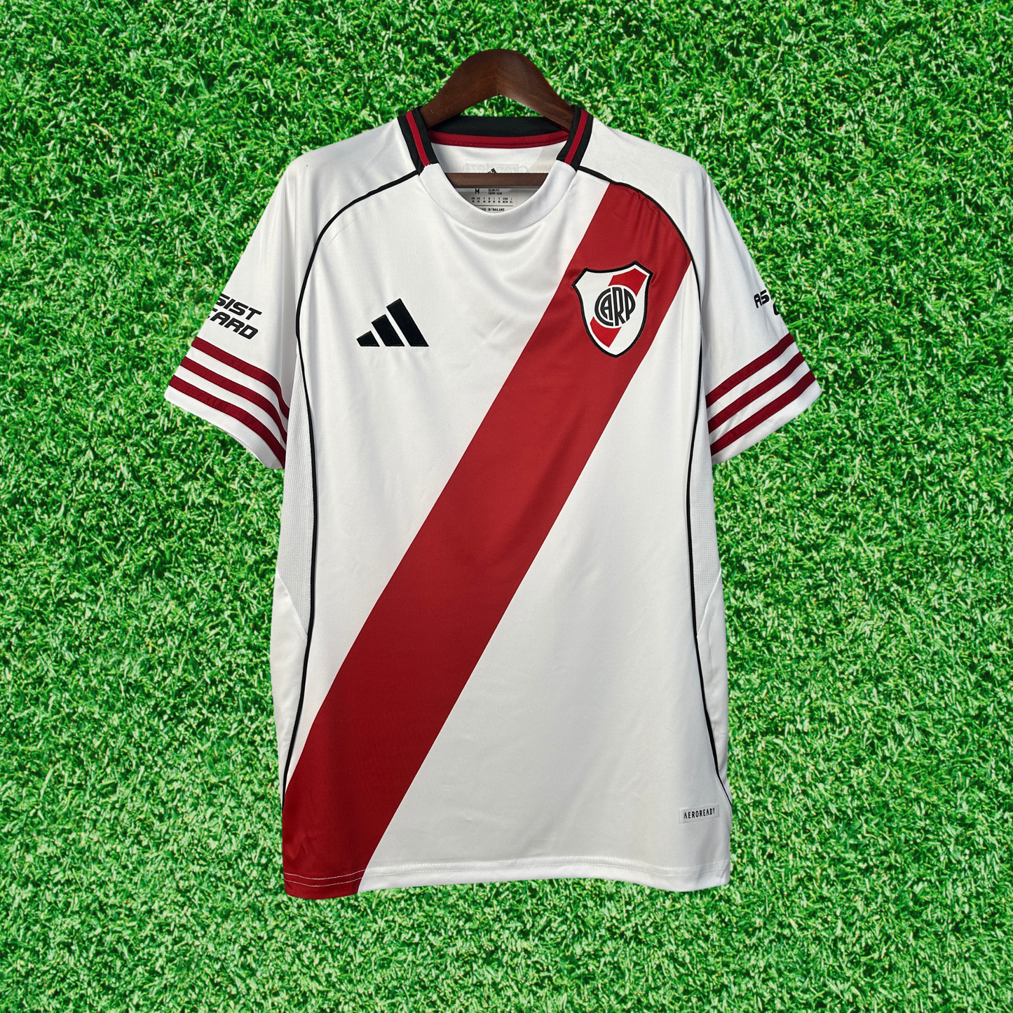 Camiseta local de River Plate 25/26 versión para aficionados 