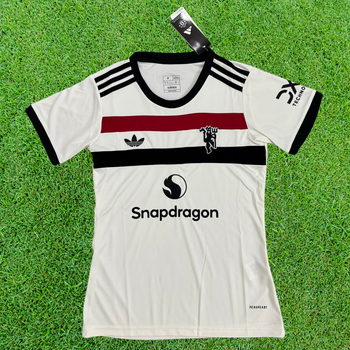 Camisa Manchester United III 24/25 Feminina Torcedor