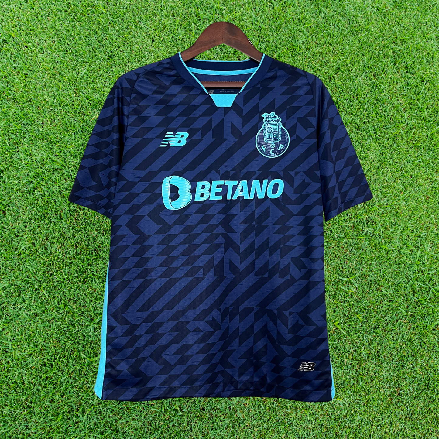 FC Porto Third Jersey 24/25 Fan Version
