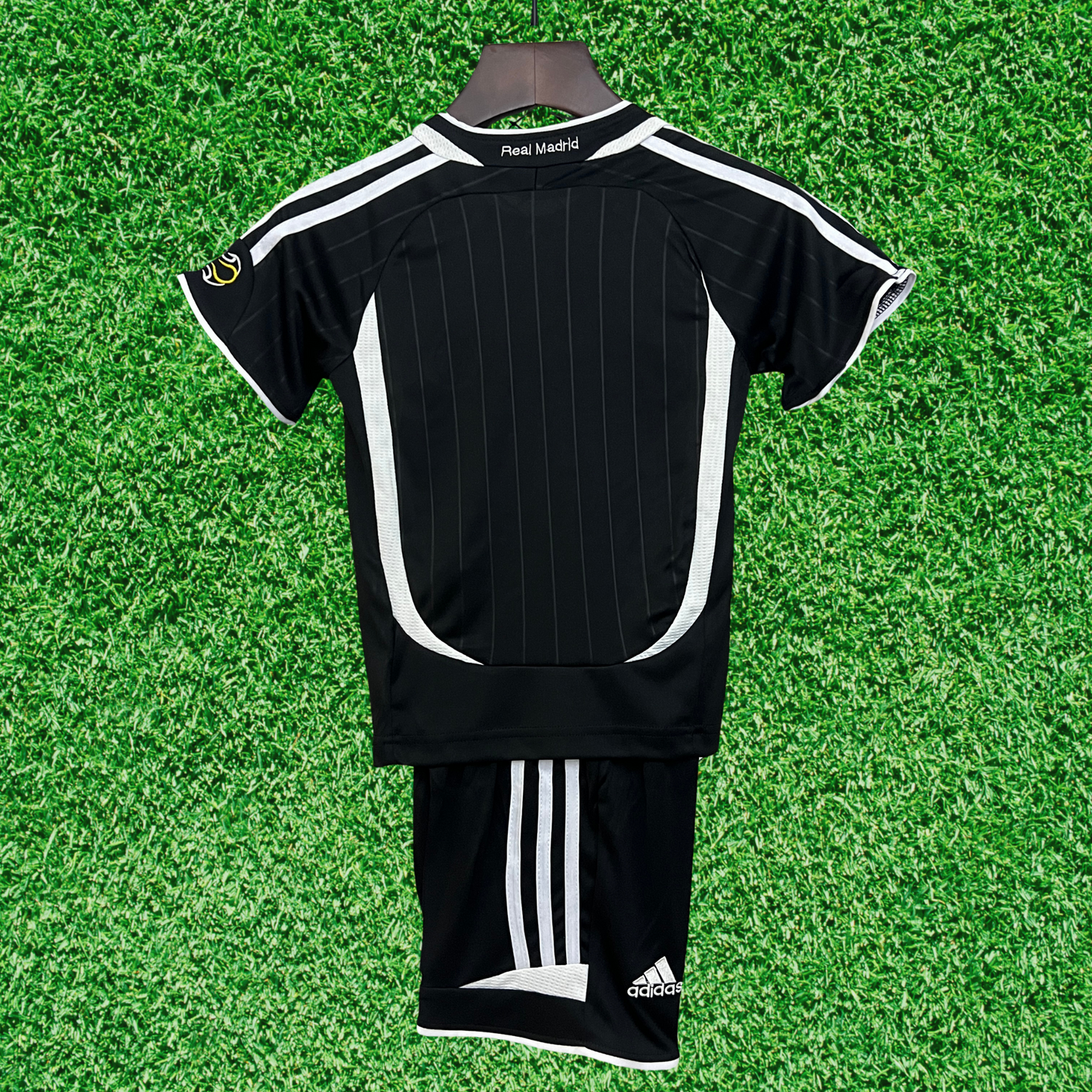 Real Madrid II 06/07 Children's Kit 