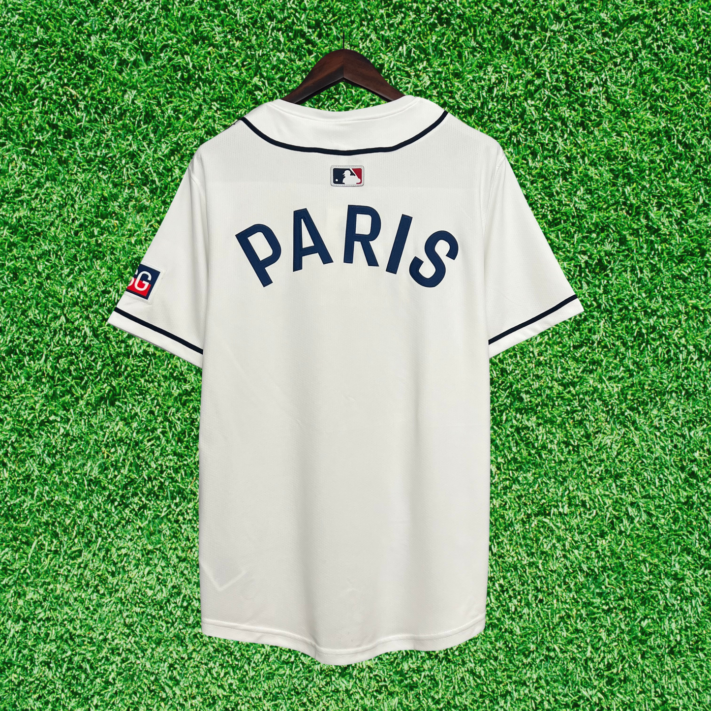 Camisa Paris Saint-Germain F.C (PSG) MLB Collab 25/26 Retrô