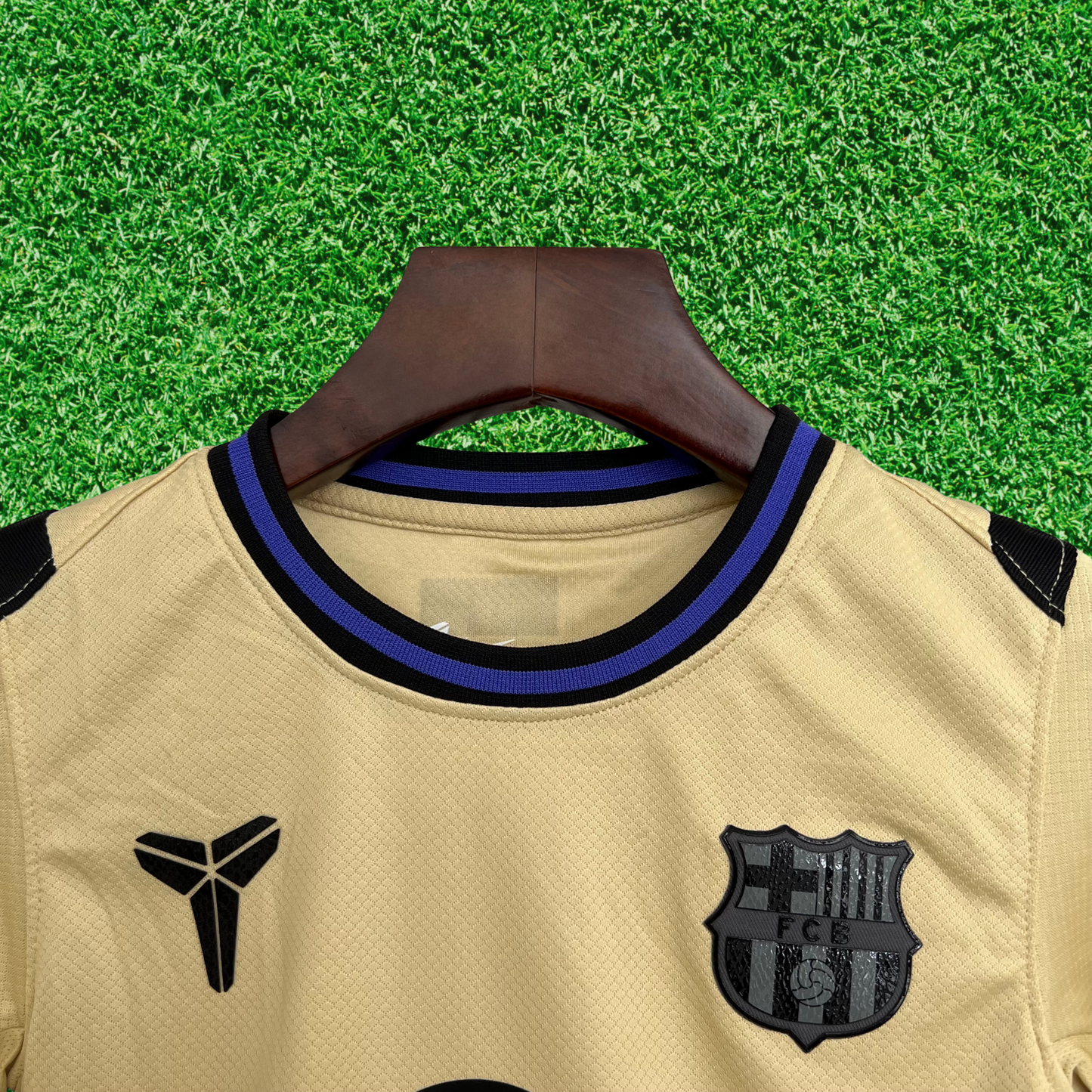 Barcelona II 25/26 Children's Kit 