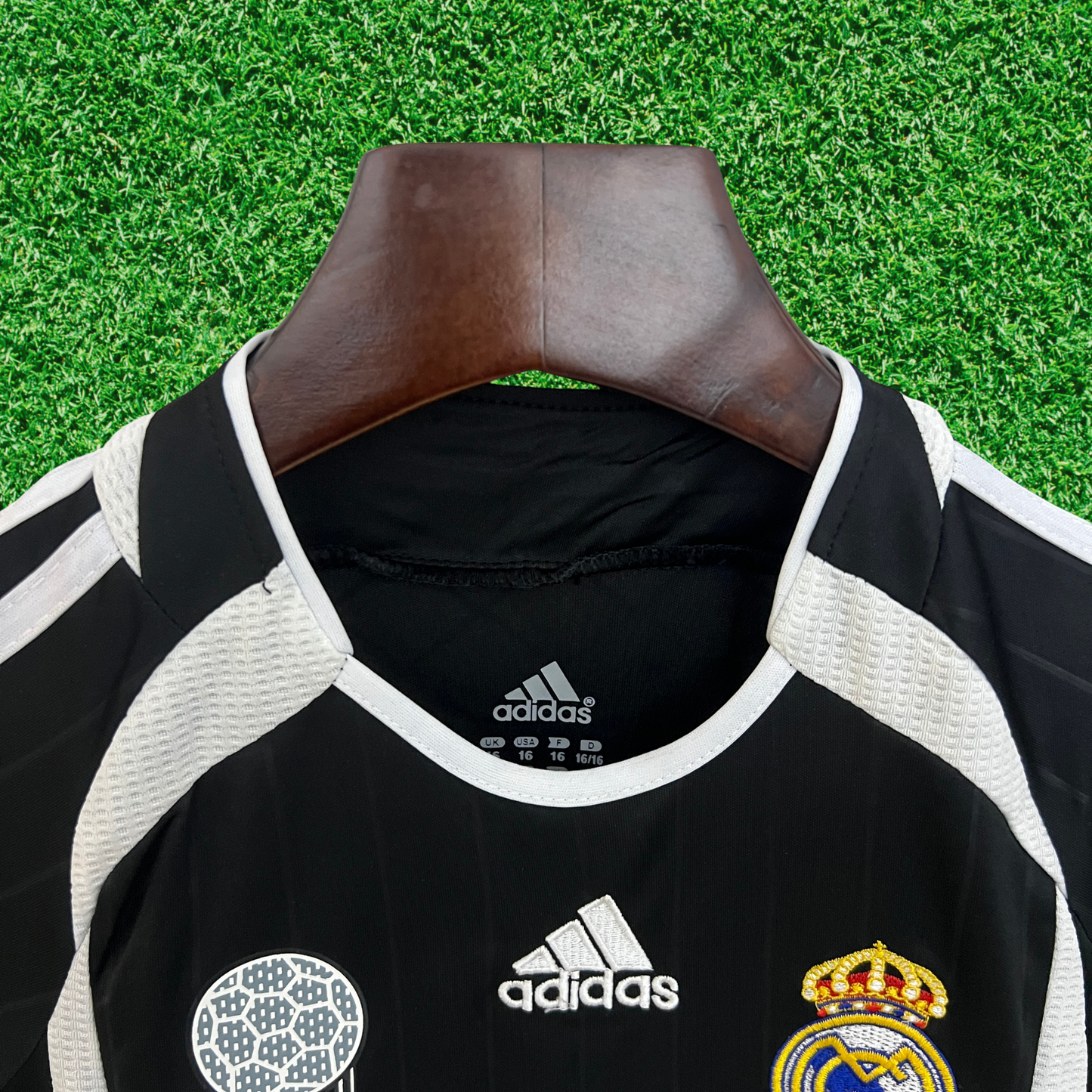 Real Madrid II 06/07 Children's Kit 