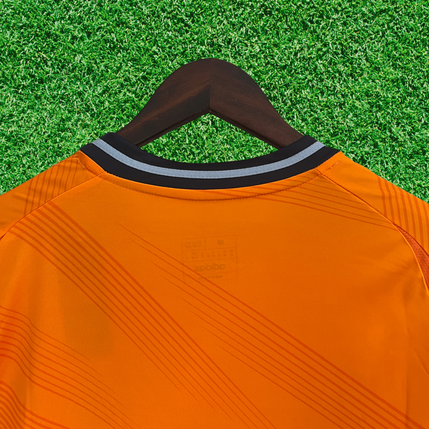 Camiseta visitante del Real Madrid 24/25 versión para aficionados 