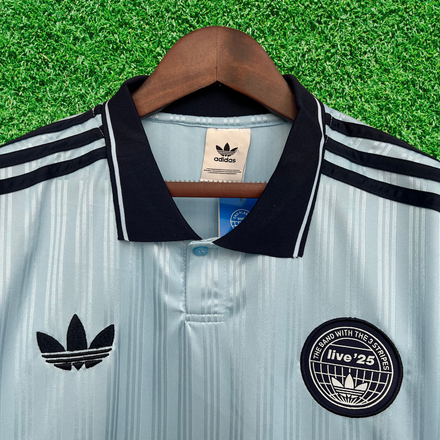 Camiseta azul Oasis 25/26 versión para aficionados 