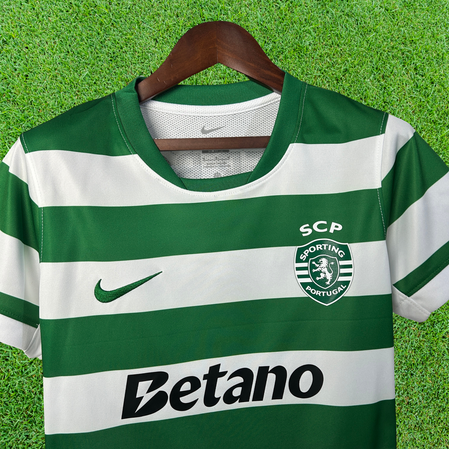Sporting CP Home Jersey 25/26 Women's Fan Version 