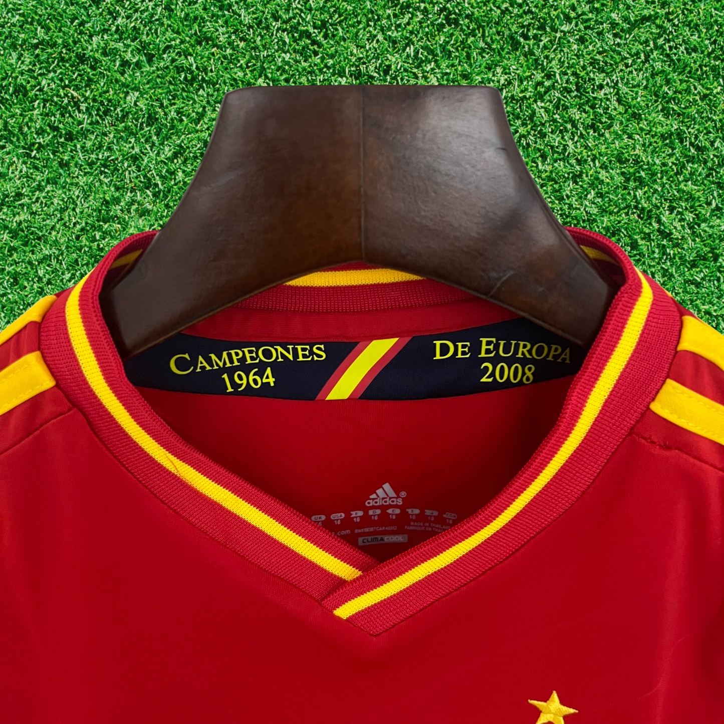 Equipación España I 2012 Infantil 