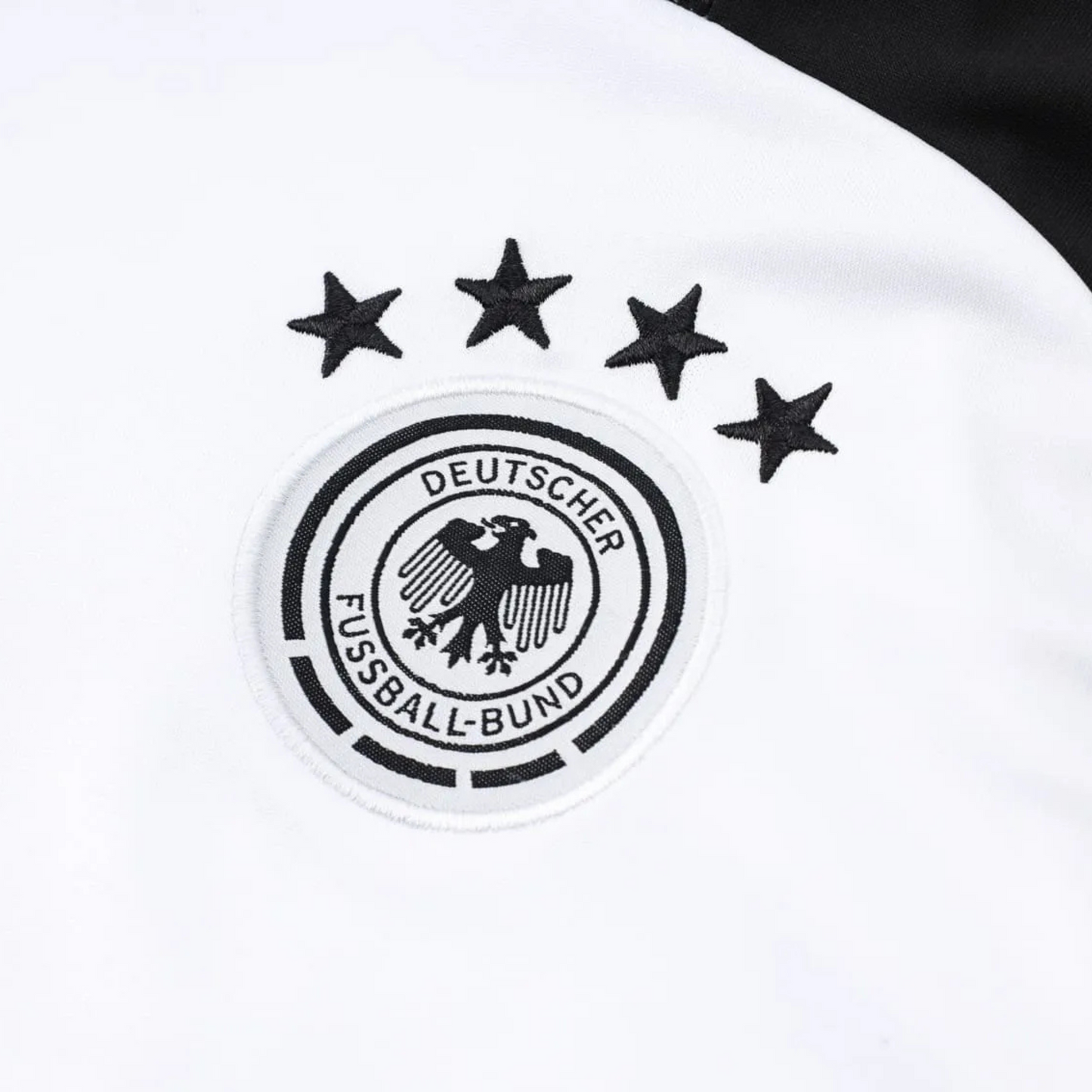 Conjunto de entrenamiento blanco 24/25 de Alemania 