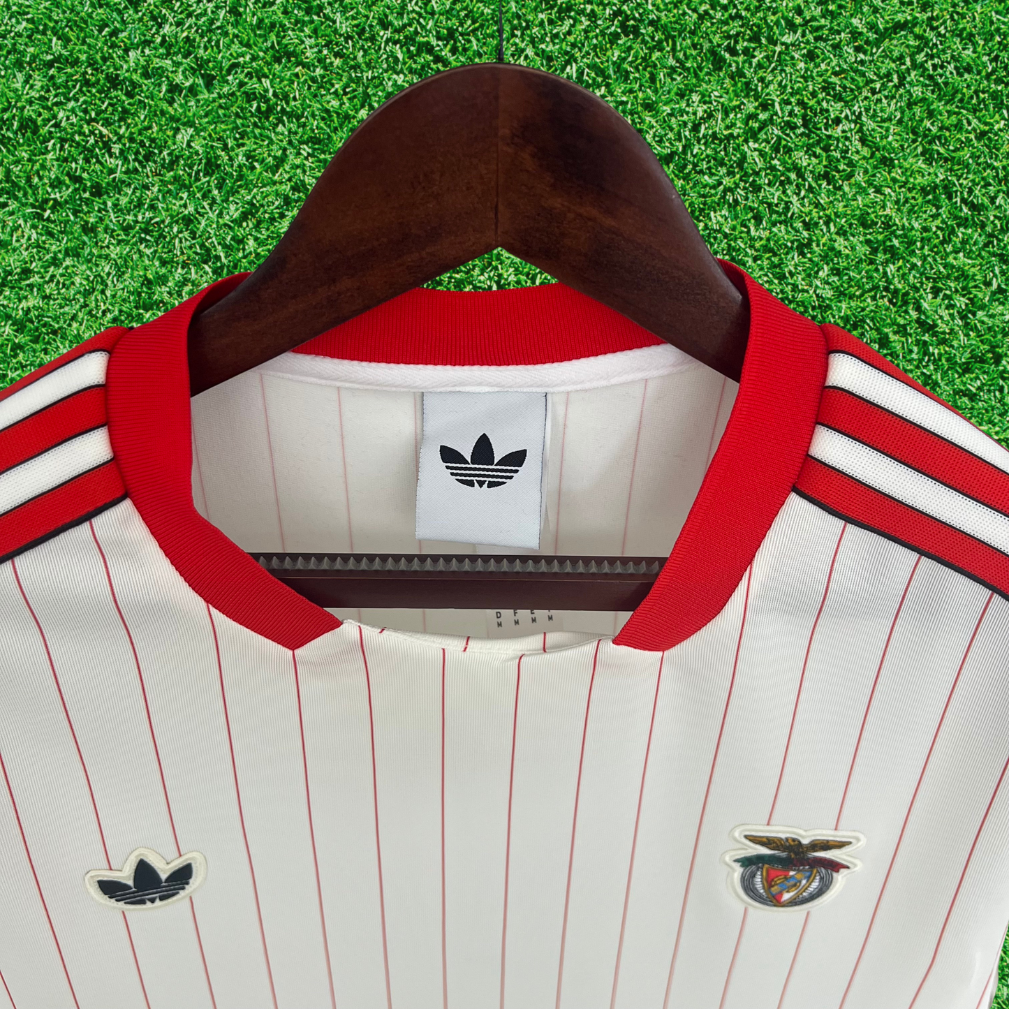 SL Benfica Special 25/26 Retro Jersey 
