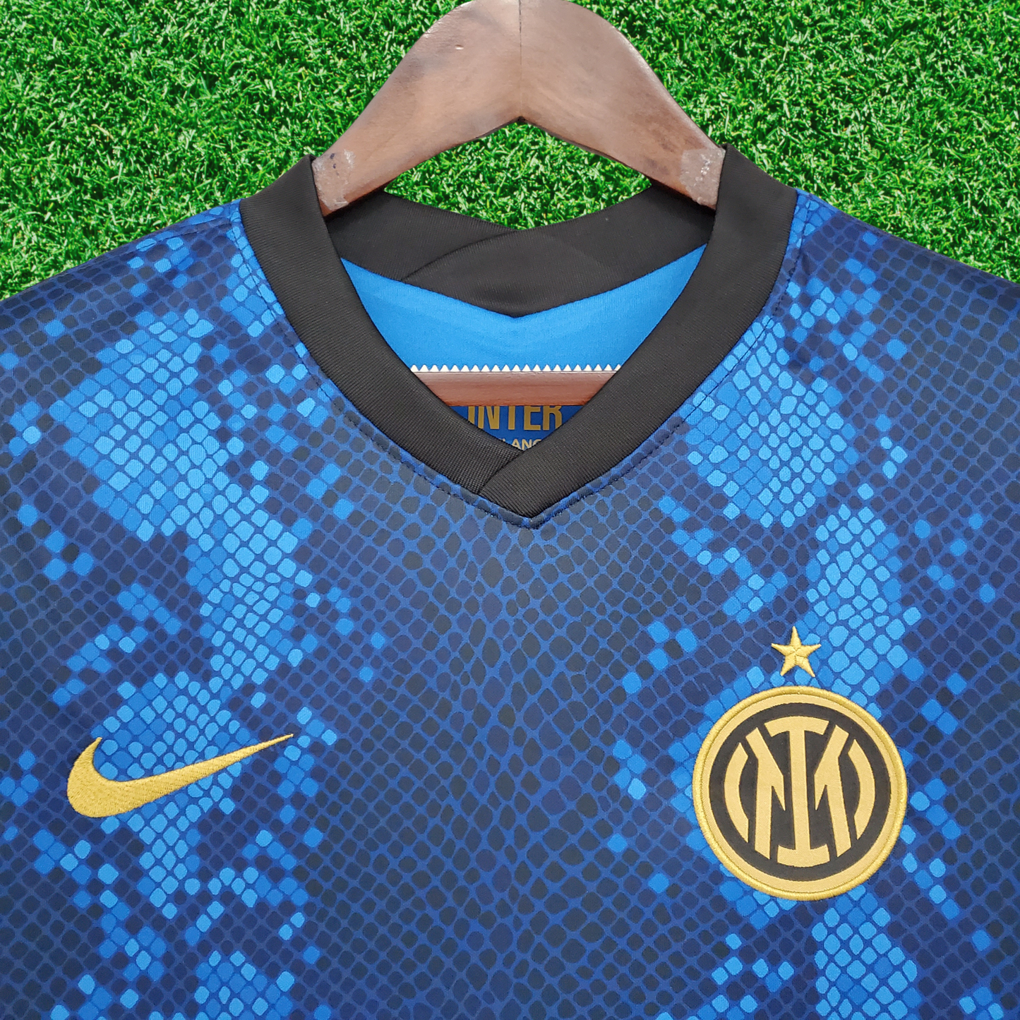 Camiseta retro de local del Inter de Milán 21/22 