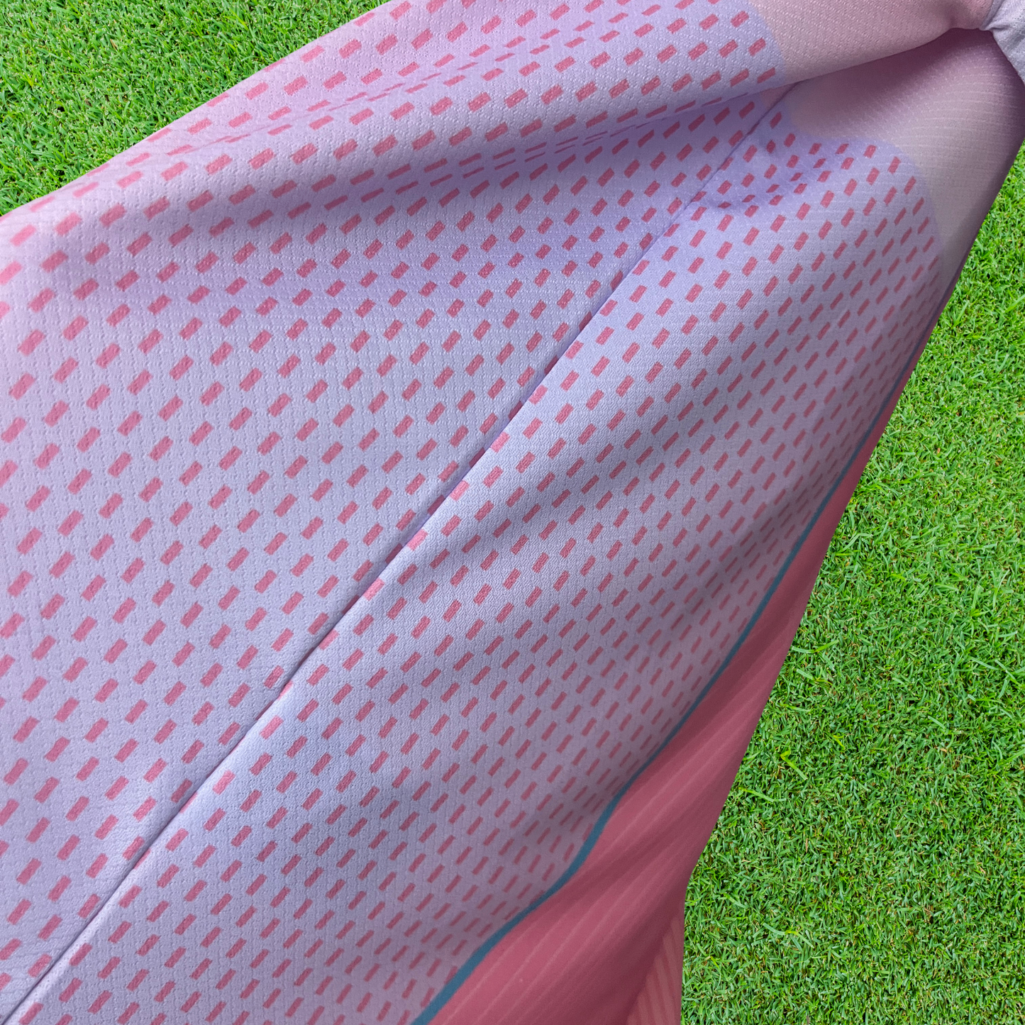 Barcelona Pink Jersey 25/26 Fan Version