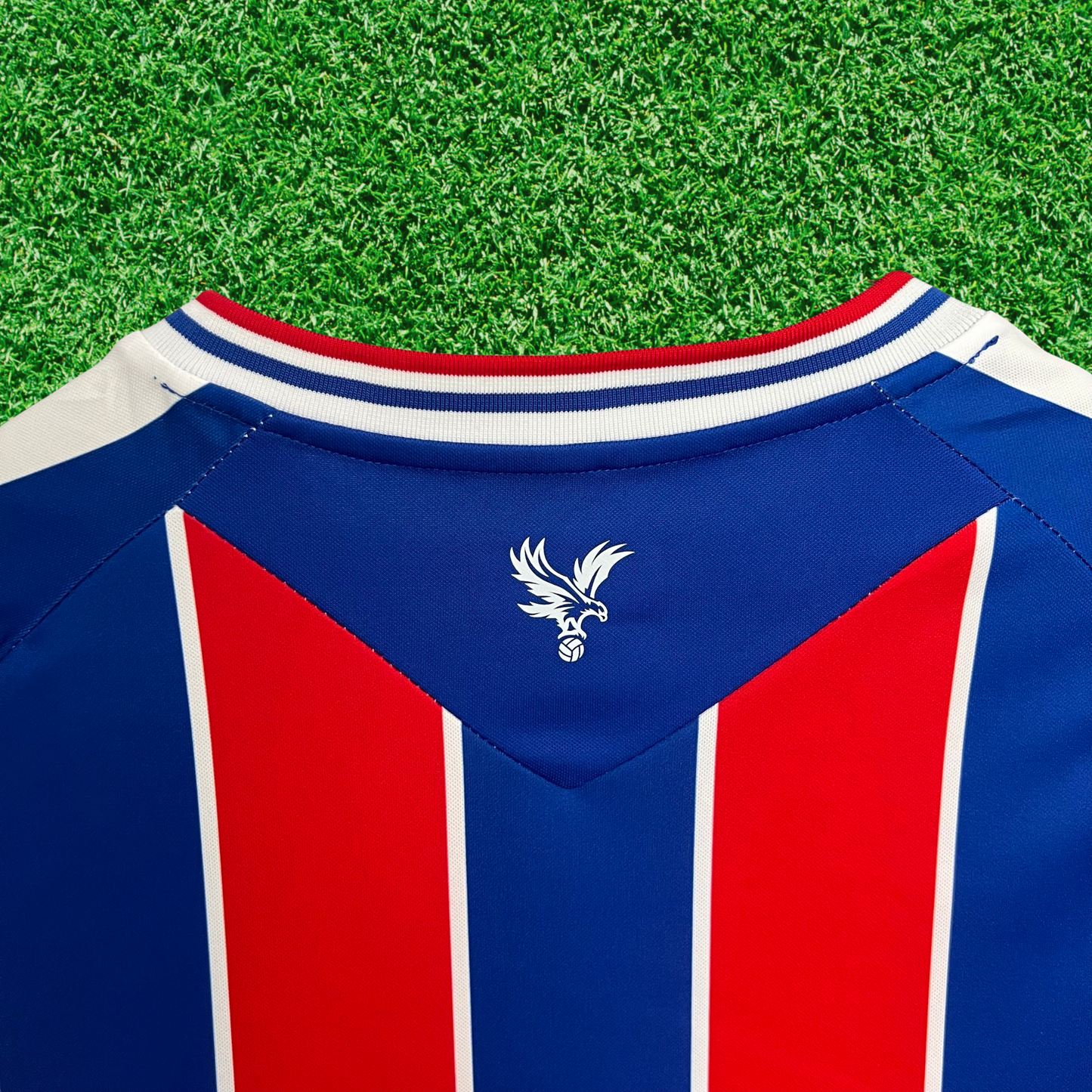 Crystal Palace Home Jersey 25/26 Fan Version 