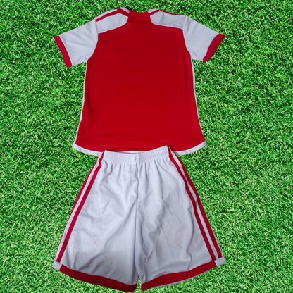 International Kit I 24/25 Children's