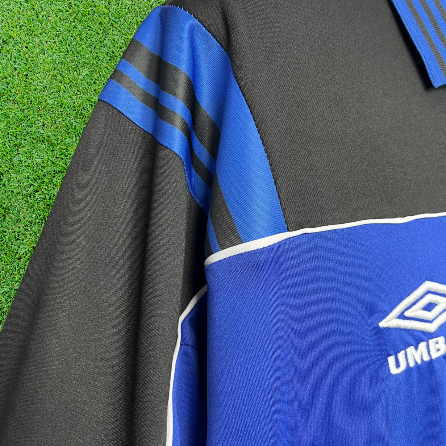 Flamengo Goalkeeper Jersey 1999 Retro