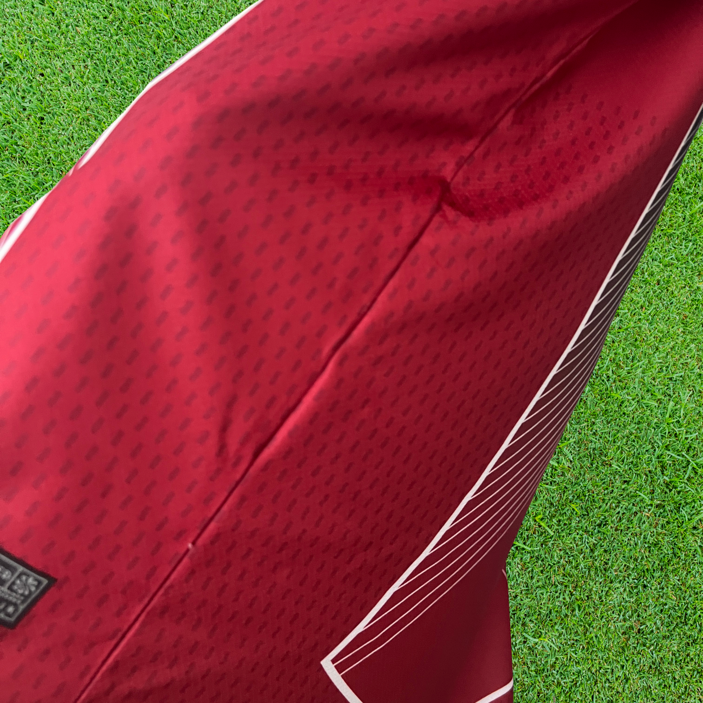 Barcelona Special Wine Jersey 25/26 Fan Version