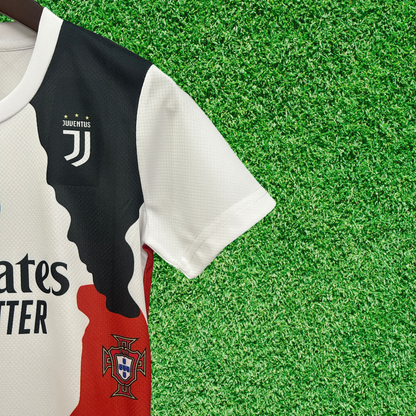 Cristiano Ronaldo Legends Kit 25/26 Kids