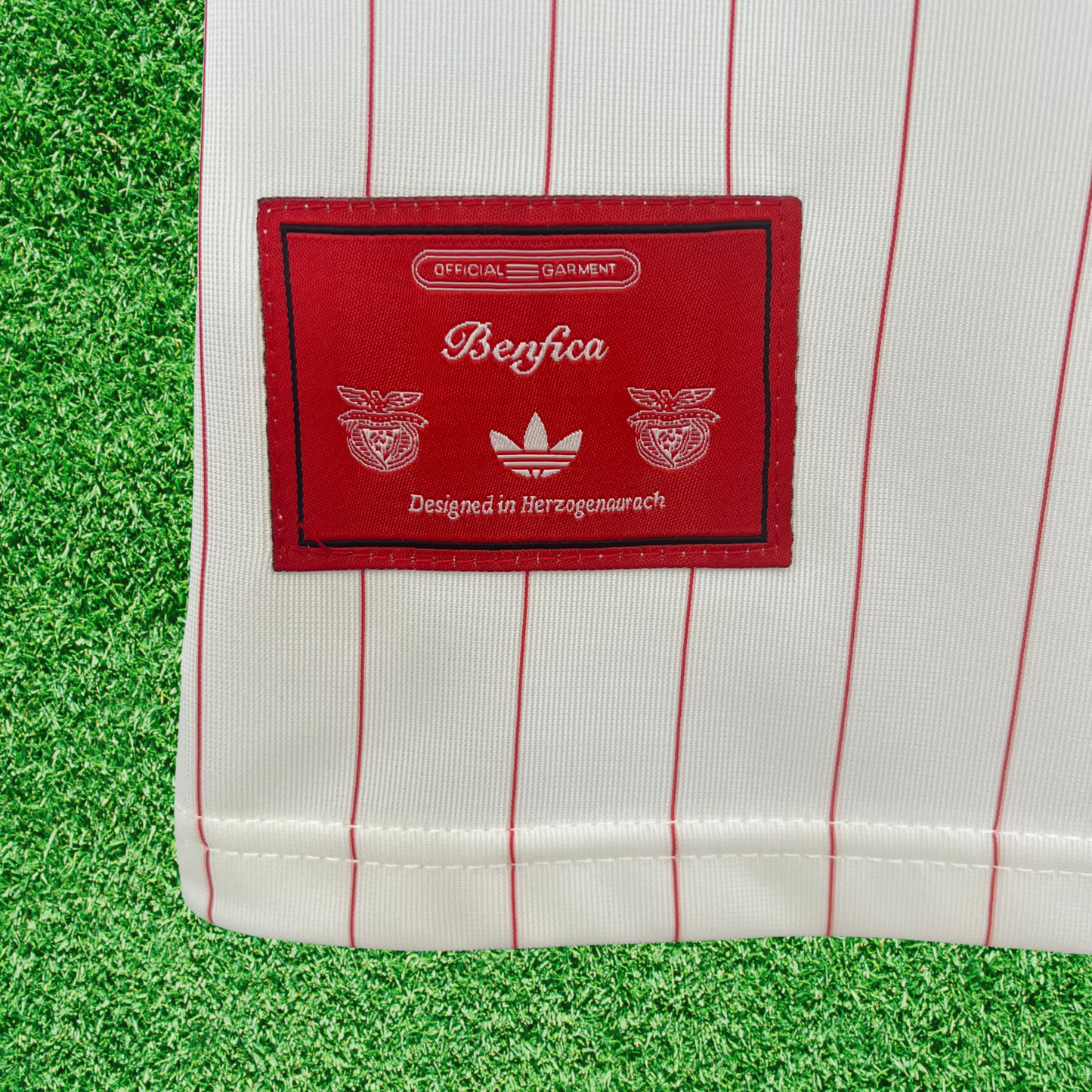 SL Benfica Special 25/26 Retro Jersey 