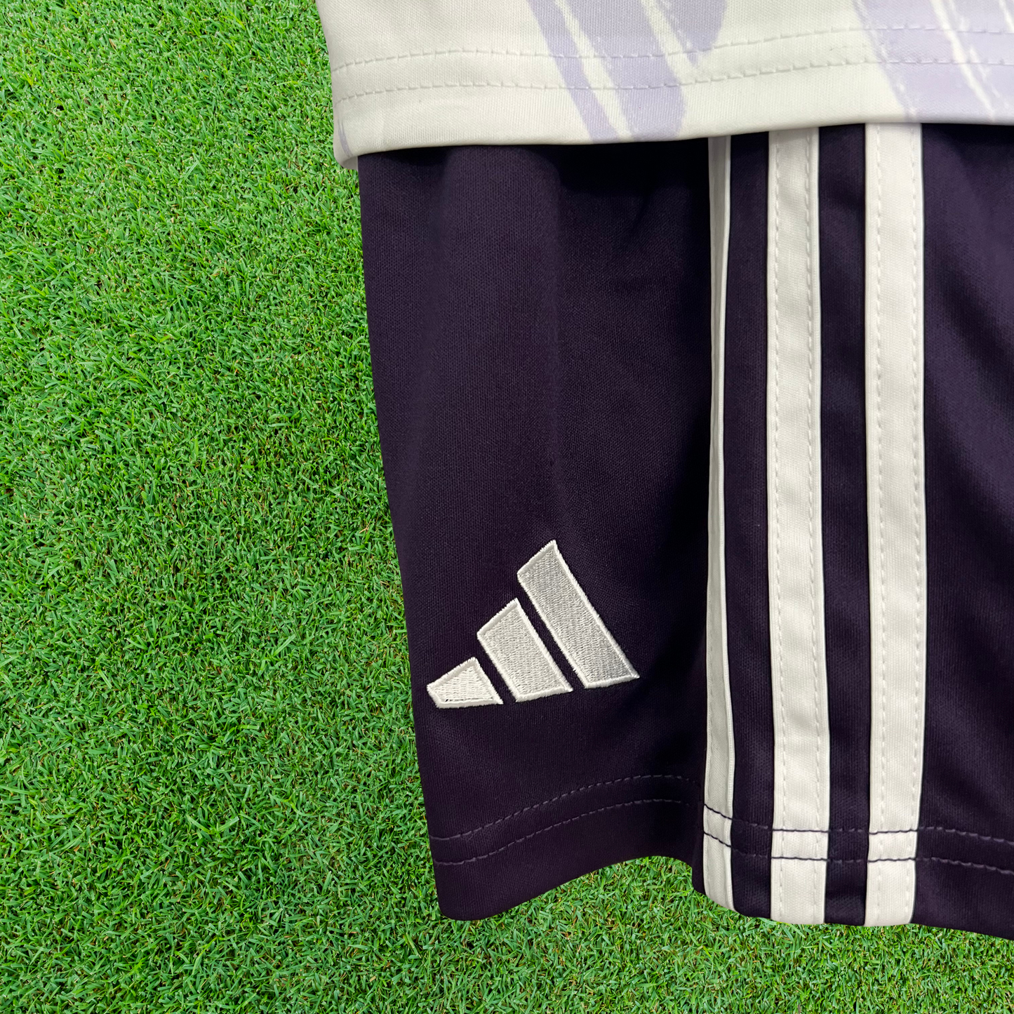 Manchester United II 25/26 Children's Kit 