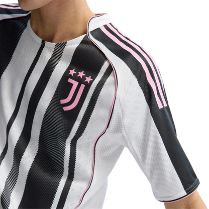 Camiseta local de la Juventus 25/26 - Versión del jugador