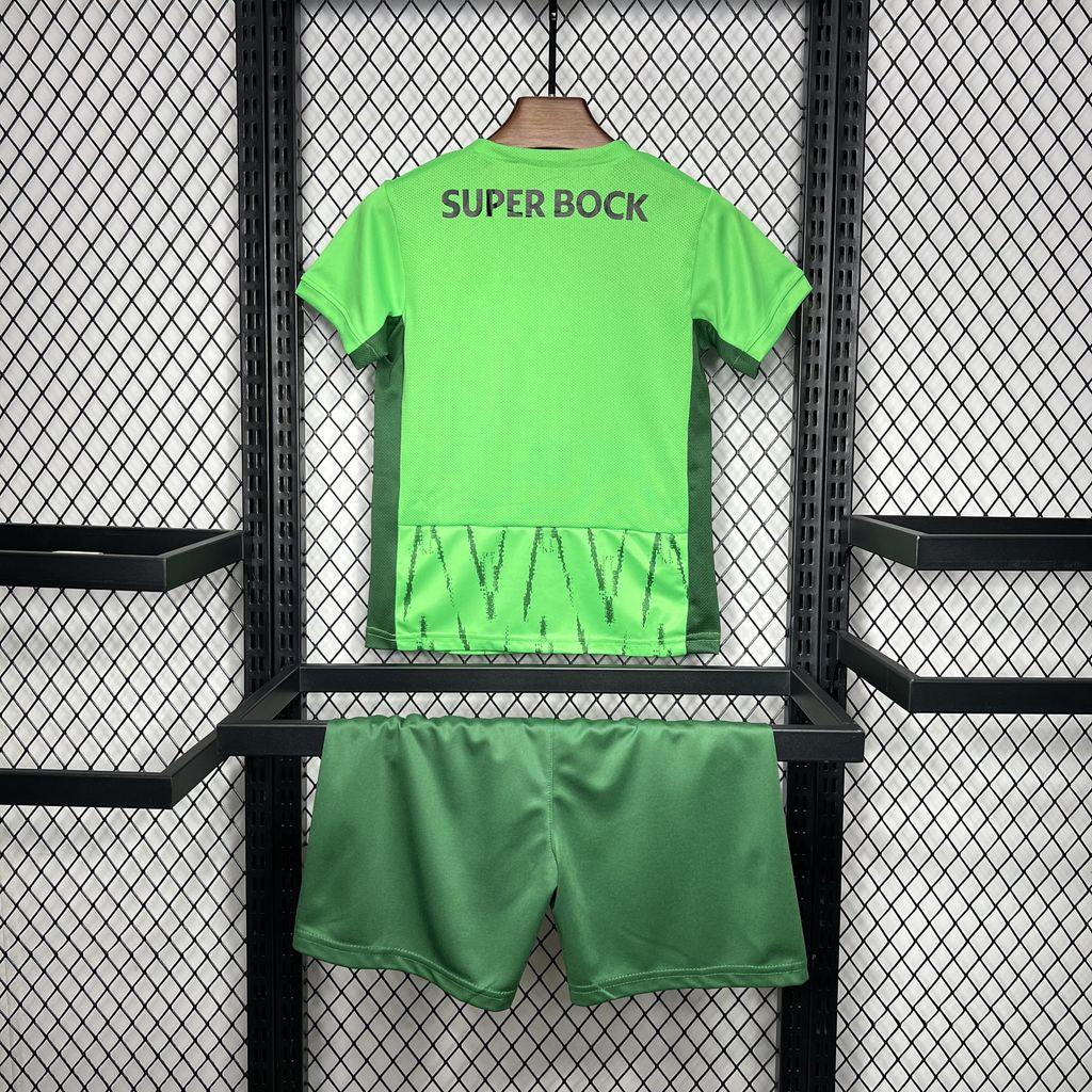 Conjunto Infantil Sporting Verve 2024/25 - ÚLTIMAS UNIDADES! 🔥💚