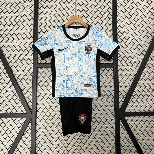 Kit de visitante de Portugal para niños 24/25 