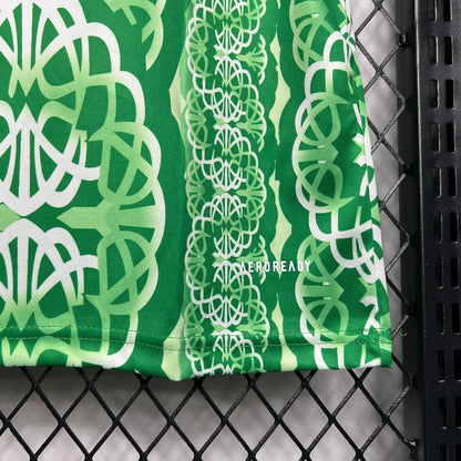 Camiseta prepartido del Celtic FC 24/25 (versión para aficionados)