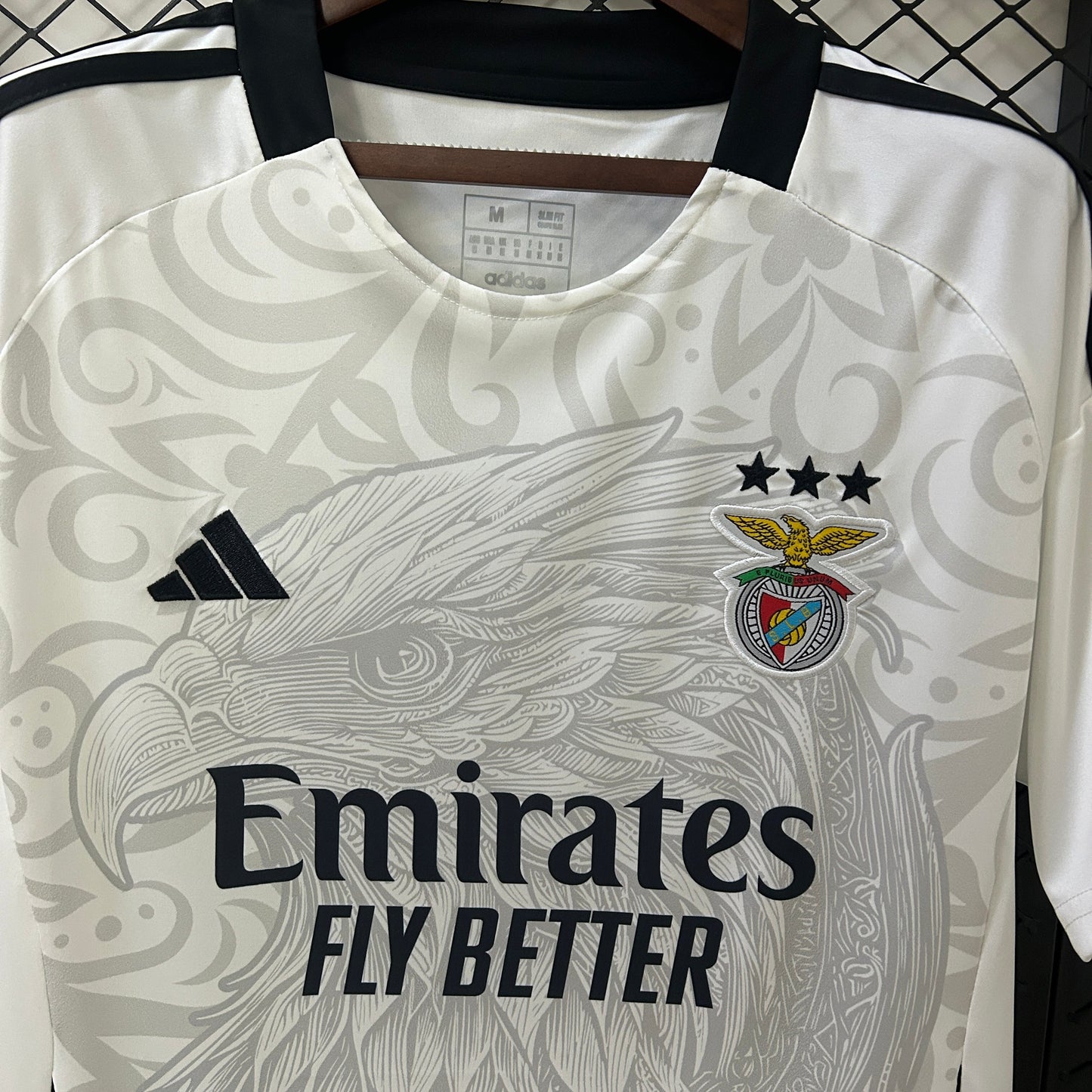 Camisola Benfica Águia Branca 2025/26 - ÚLTIMAS UNIDADES! 🔥🦅