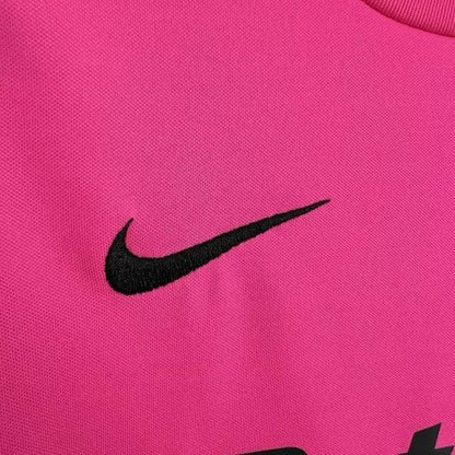 Conjunto Infantil Sporting Outubro Rosa 2024/25 - ÚLTIMAS UNIDADES! 🔥💖